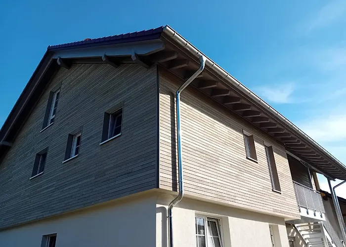 Fewo1 Neuwertige, Grosse 110Qm Fewo Ueber Zwei Etagen Mit Balkon Im Aussenbereich